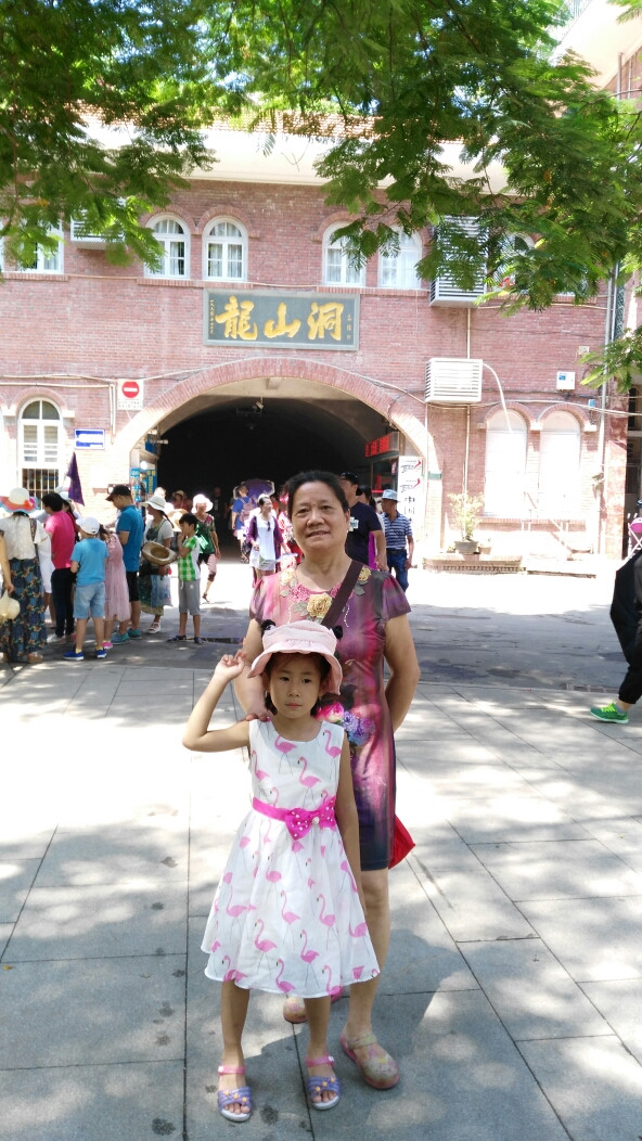 8个月宝宝适合去旅游吗 wKgBs1gN0OyAdEjTAAjowFhKL3w05.jpeg?imageView2%2F2%2Fw%2F680%2Fq%2F90%7CimageMogr2%2Fstrip%2Fquality%2F90