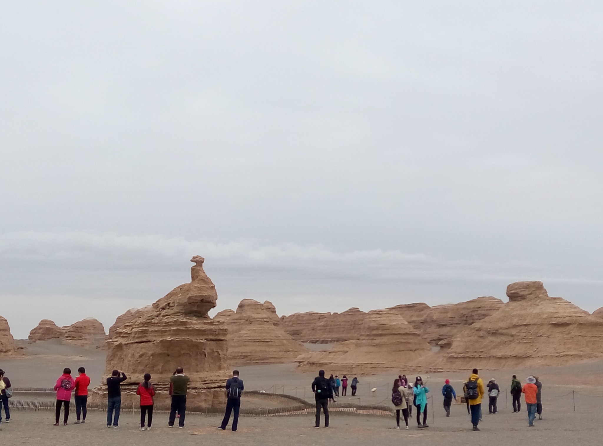 DunHuang Yadan National Geological Park - China Tours @WestChinaGo